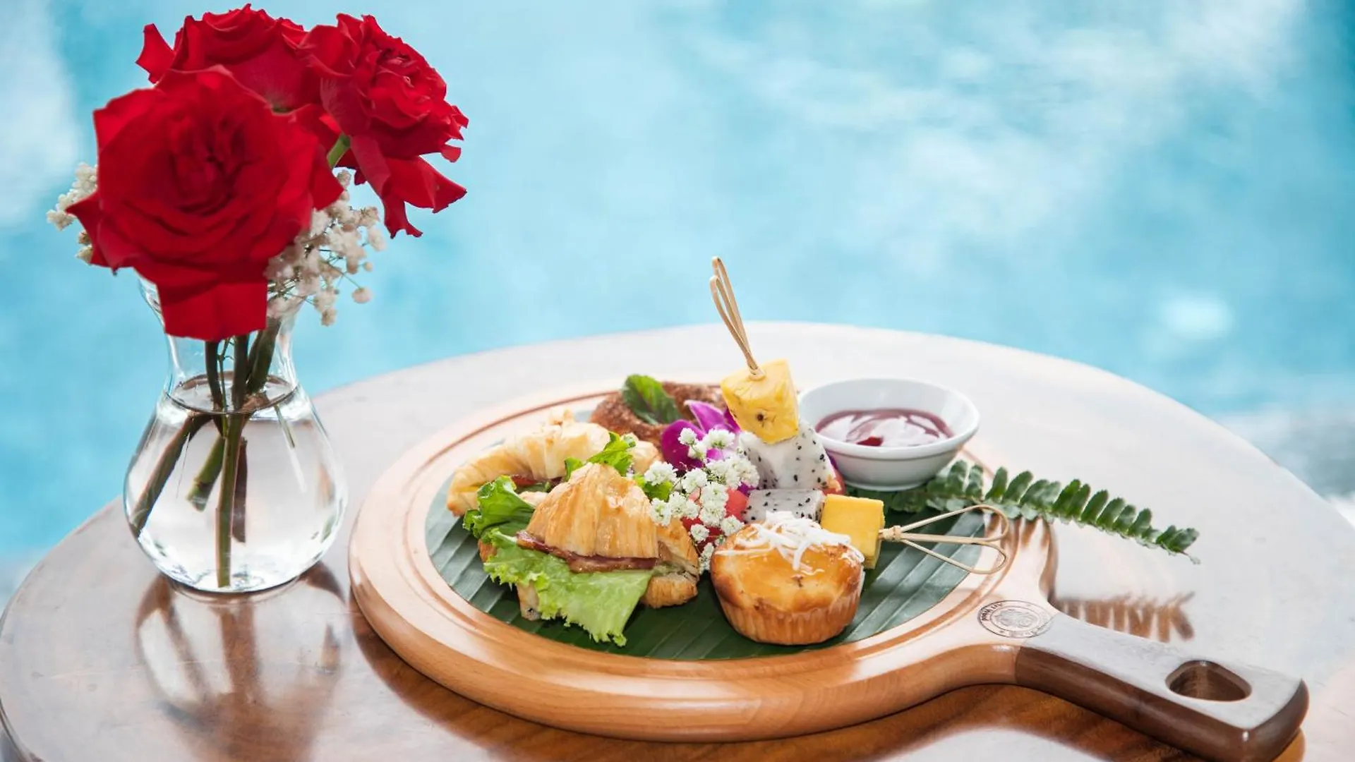 ****  Golden Lotus Hotel Da Nang - Rooftop Bar Sea View Vietnam
